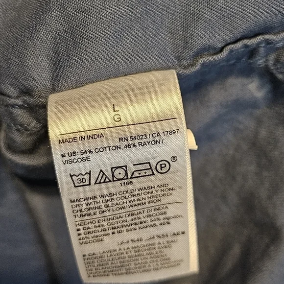 Old Navy Greyish Blue 54% Cotton 46% Rayon Button Up Shirt Size L - Picture 5 of 5